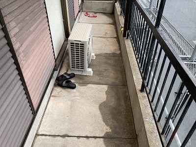 ベランダ　洗浄完了